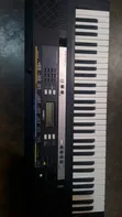 Yamaha 61-Key Electronic Keyboard - 3