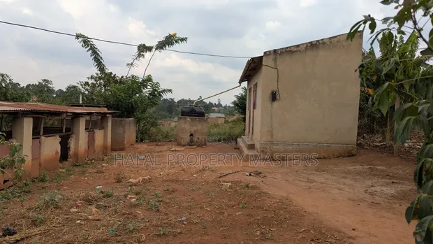2-Bedroom Farm House for Sale in Kavule Town, Gombe - 1