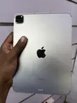 Apple iPad Pro 11 (2022) 256GB Gray - 2