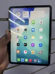 Apple iPad Pro 11 (2022) 256GB Gray - 3
