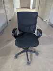Used Mesh Recliner Office Chair - 1