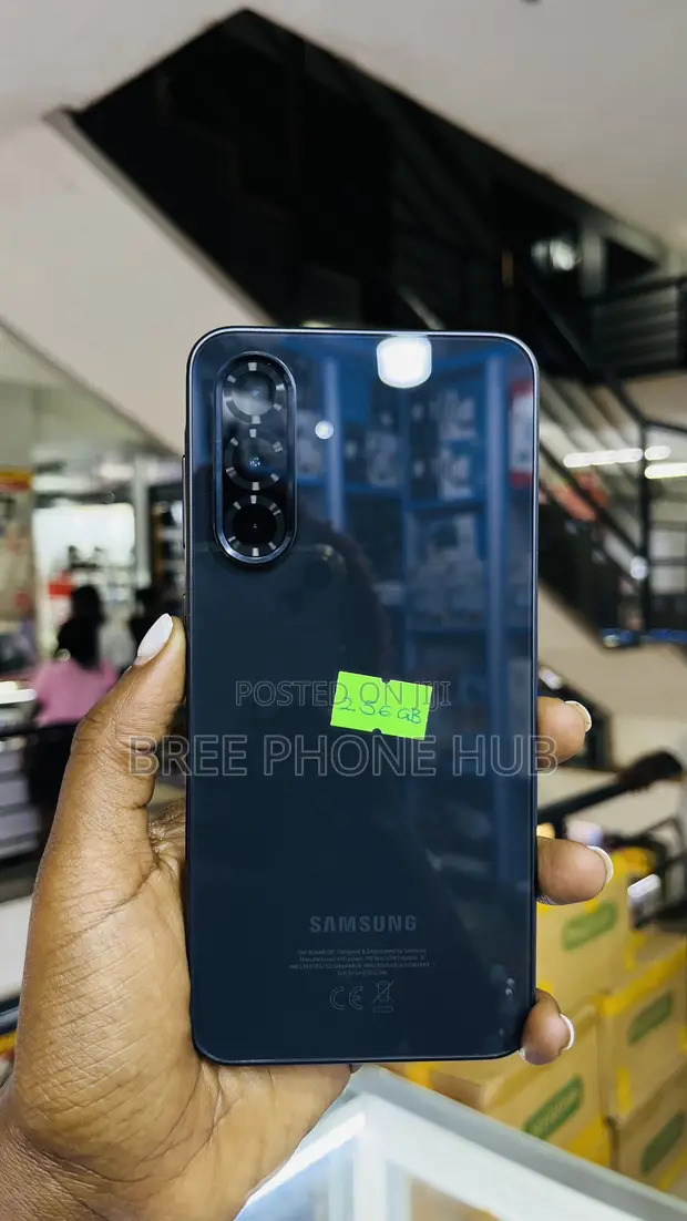 Samsung Galaxy A36 256GB Black - 1