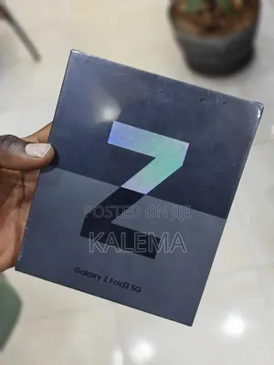 New Samsung Galaxy Z Fold 3 512GB Graphite