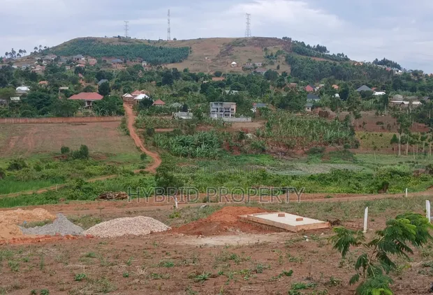 Prime Plots for Sale at Mpigi~Kalagala Show Estate - 1