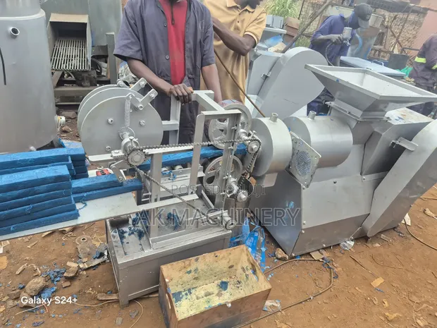 Bar Soap Plodder Machine with Automatic Cutter - 1