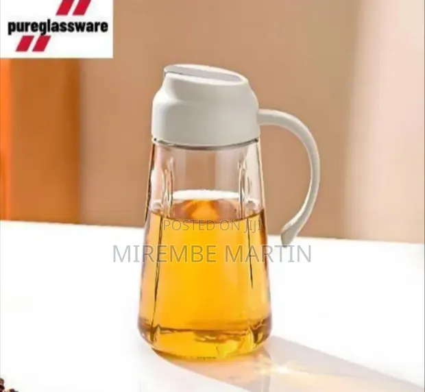 Elegant Glass Oil Dispenser with Automatic Lid - 1