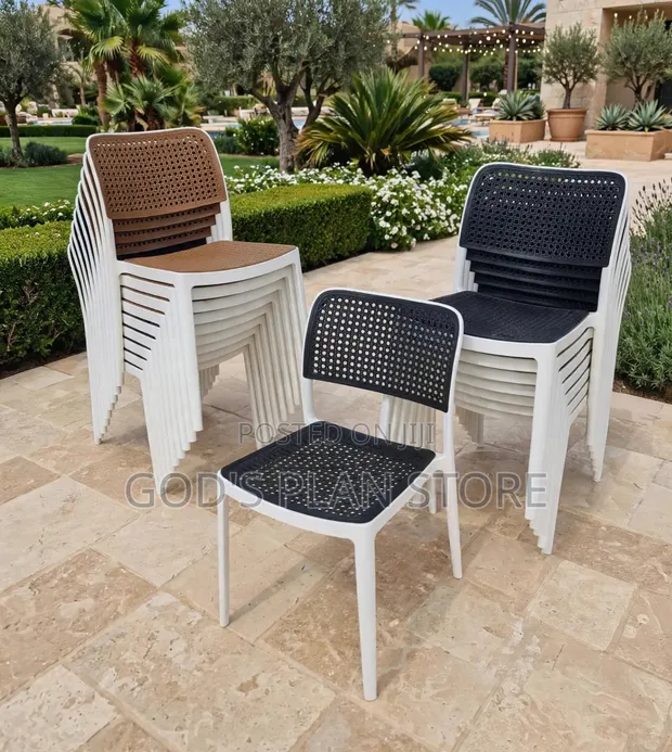 Ronex Outdoor Indoor Plastic Chairs (Set of 4) - 1
