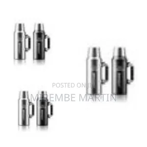 Professional Grade High-Capacity Vacuum Insulated Flask with Tea Infuser