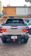 Toyota Hilux 2016 Silver - 2