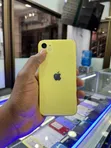 Apple iPhone 11 64GB Yellow - 3