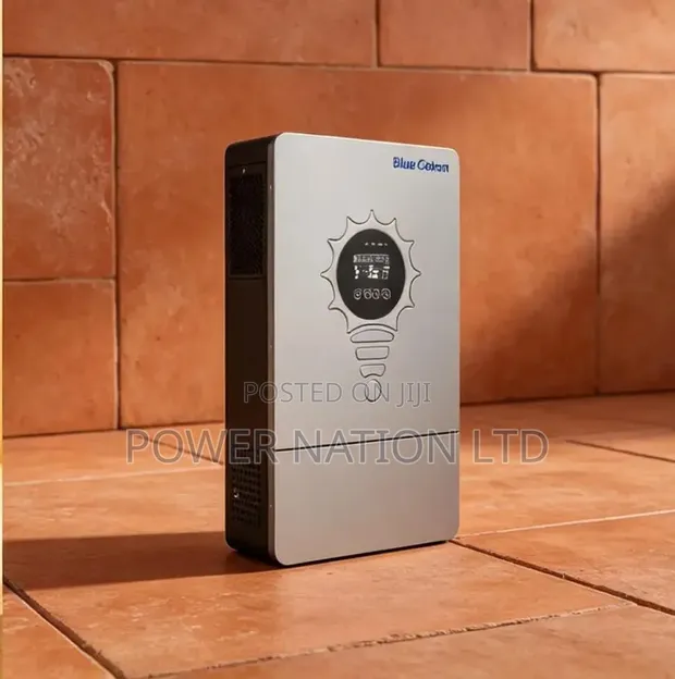 6kVA 48V Blue Carbon Hybrid Inverter - 1