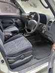Toyota Land Cruiser Prado 2.7 5dr 2002 White - 2