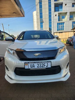 Toyota Harrier 2.0 2016 White