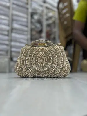 Classy Clutch - Multicolor Bead and Reel