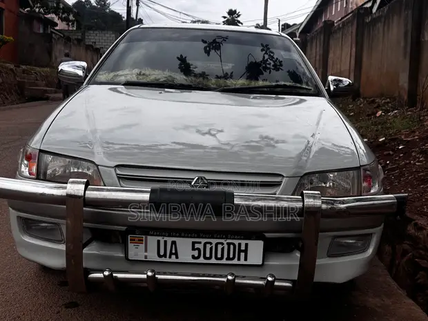 Toyota Premio 2002 White - 1