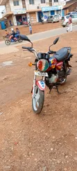 Bajaj Boxer 125 2024 Red - 3