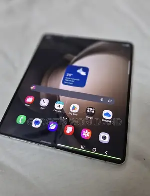 Samsung Galaxy Z Fold 5 256GB White (UK Stock)