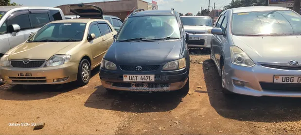 Toyota Corolla Spacio 1999 Black - 1