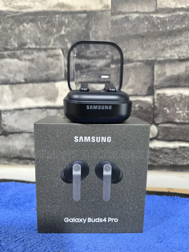 Brand New Samsung Galaxy Buds 4 Pro Black (Broken Seal) - 1