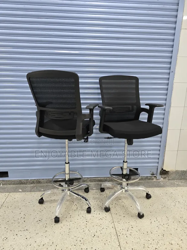 Brand New Modern Office Chair - Black - 1