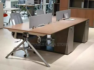 4-Seater Modern Office Workstations