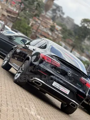 Mercedes-Benz GLC 300 Coupe 2023 Black