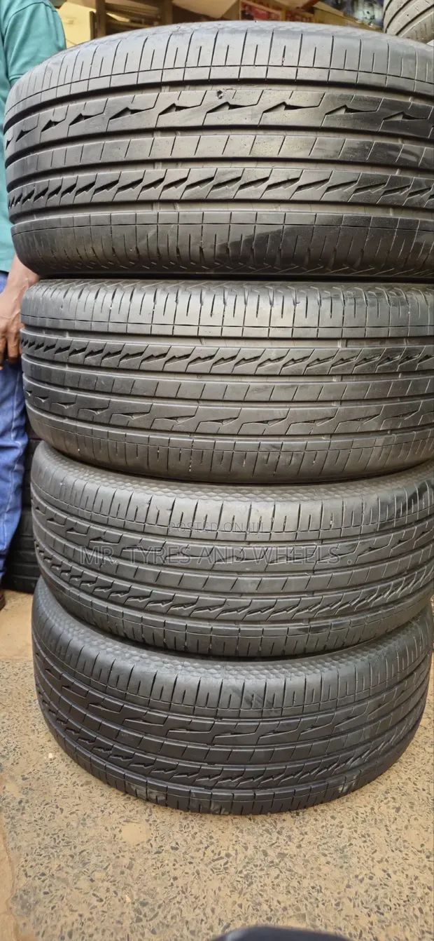Bridgestone Alenza 265/55R19 Tyres - 1