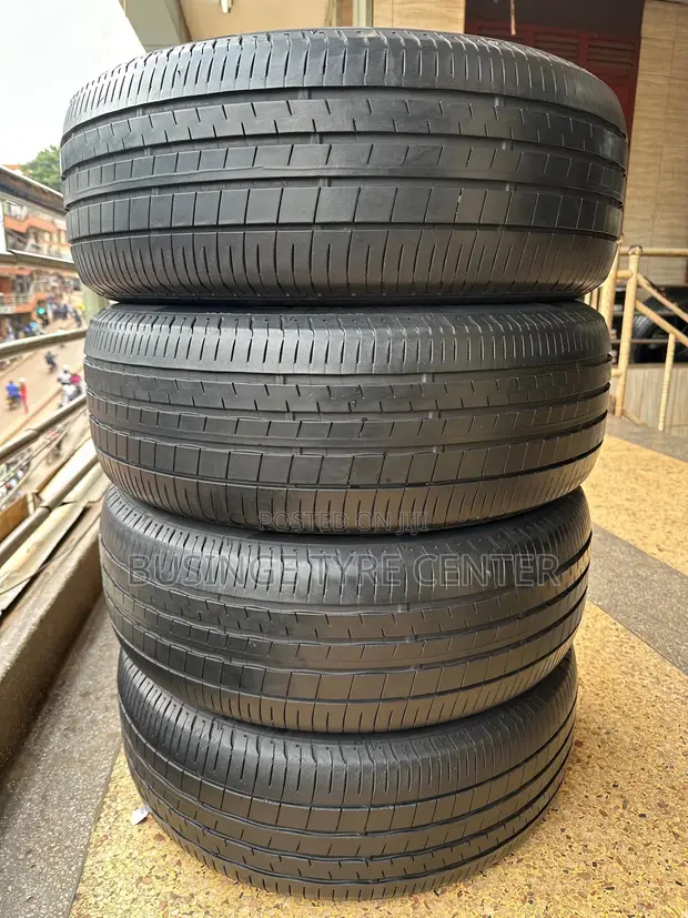 235/55R17 Dunlop Japan Foreign Used Tires - 1