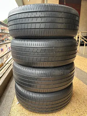 235/55R17 Dunlop Japan Foreign Used Tires