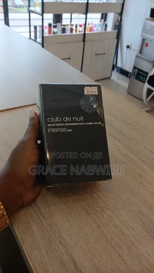Armaf Club De Nuit Eau de Toilette - Men's Woody Spicy