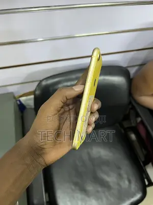 Apple iPhone XR 64GB Black