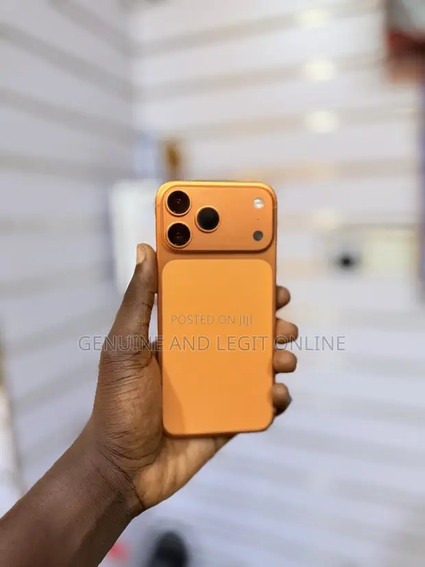 Apple iPhone 17 Pro 256GB Orange - 1