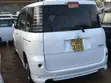 Toyota Sienta 2006 White - 4