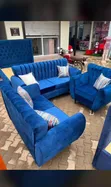 2-Seater Sofa in Gray - 2