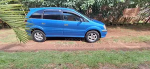 Toyota Nadia 2003 Pearl