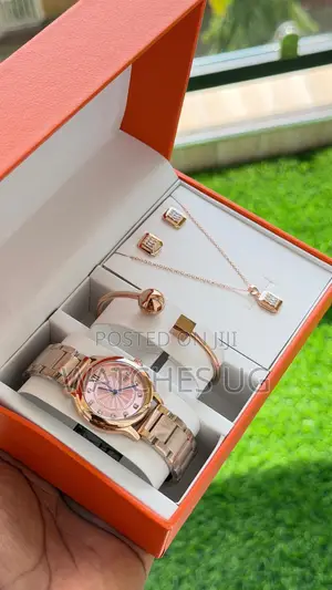 Cartier Ladies Watch and Jewelry Set