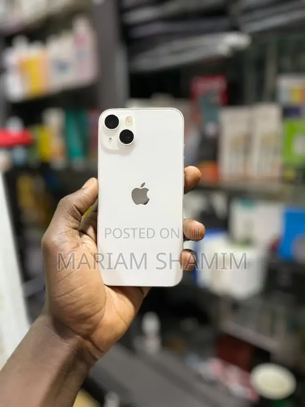 Apple iPhone 13 128GB White - 1