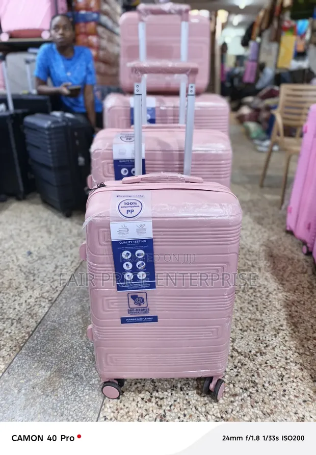Noble Rubber Plastic Suitcases Full Set (4pcs) - 1