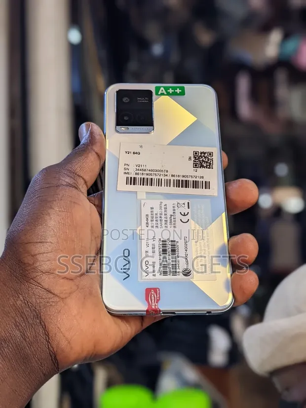 Vivo Y21 64GB Blue - 1