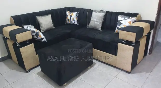 Modern L-Shaped Living Room Sofas - 1