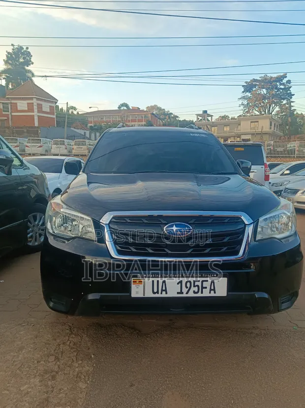 Subaru Forester 2015 Black - 1