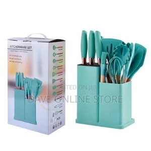 Large Kitchenware Set (2200g)