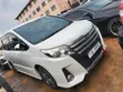 Toyota Noah 2016 White - 3