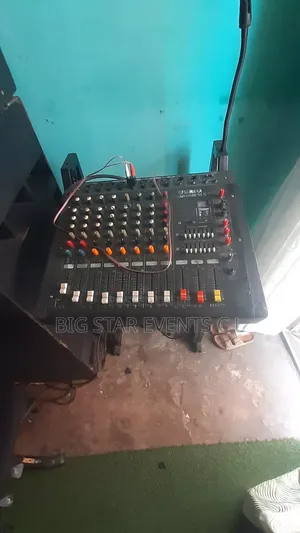 Yamaha 9-Channel Amplifier Mixer
