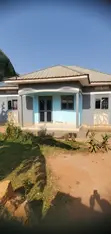 4 Bedroom House with 4 Shops for Sale in Matuga Town - 1