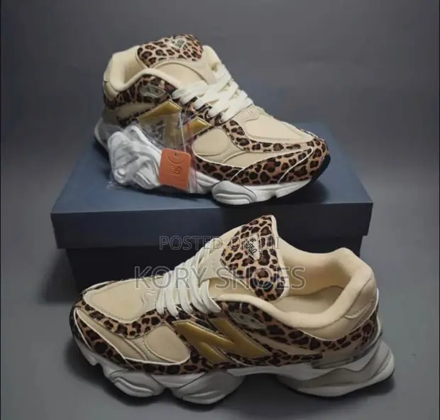 New Balance Brown Sneakers - 1