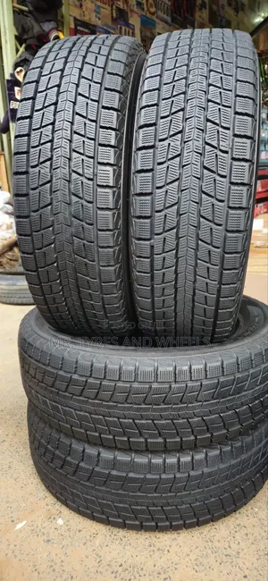 225/65R17 Dunlop Wintermax Tyres (Used)