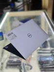 New Dell XPS 13 7390 Laptop - i7, 16GB RAM, 256GB SSD - 4