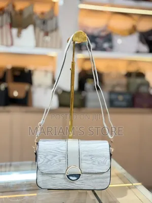Stylish Chanel Crossbody Bag