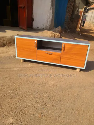 Wood-Mode Classic TV Stand